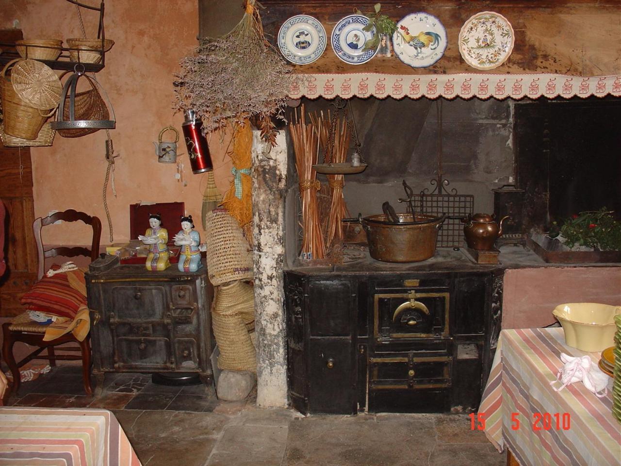 Bourg-Saint-Andéol Demeure De Digoine "Chambre D'Hotes" المظهر الخارجي الصورة